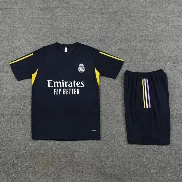 EMIRATES Football suit Real Madrid 6