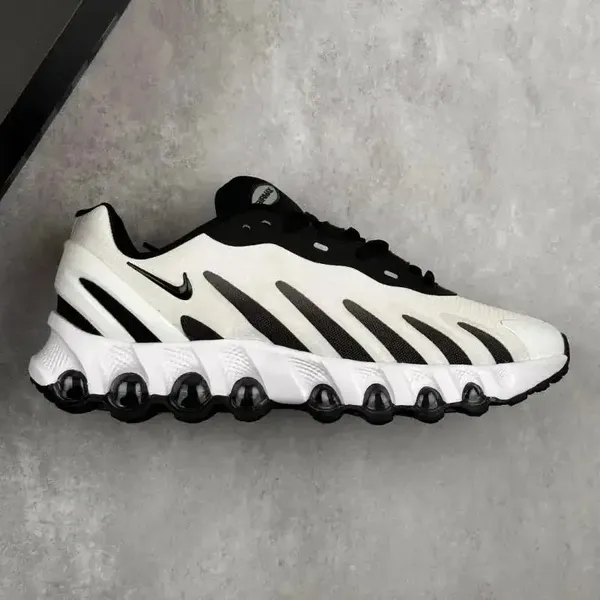 Nike Air Max DN8 shoes 5